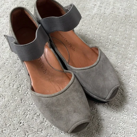 L'Amour des Pieds Women's Gray Platform Sandals 6.5 - Picture 2 of 7